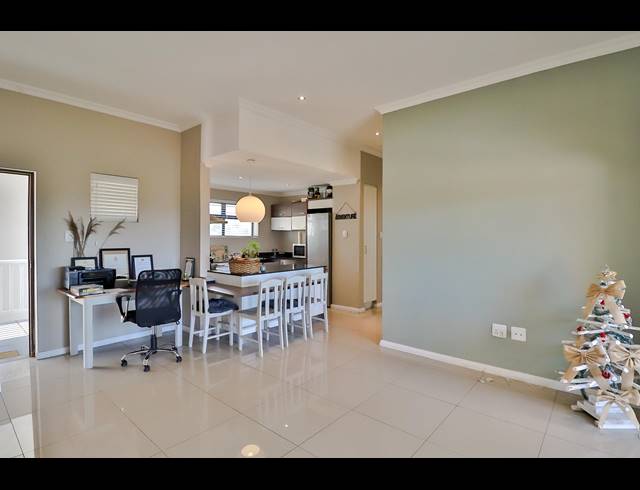 2 BEDROOM APARTMENT RENTED IN PINELANDS